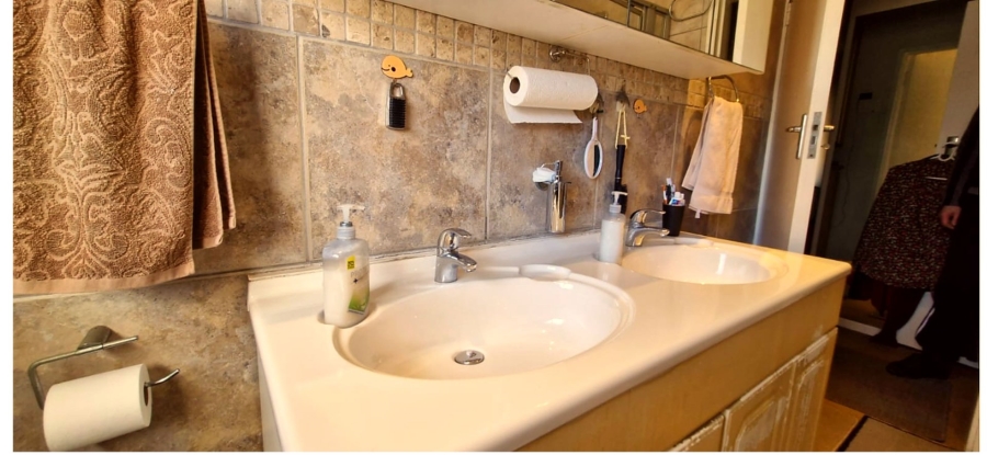  Bedroom Property for Sale in De Duin Western Cape